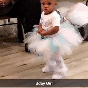 Meet your Posher, Janet